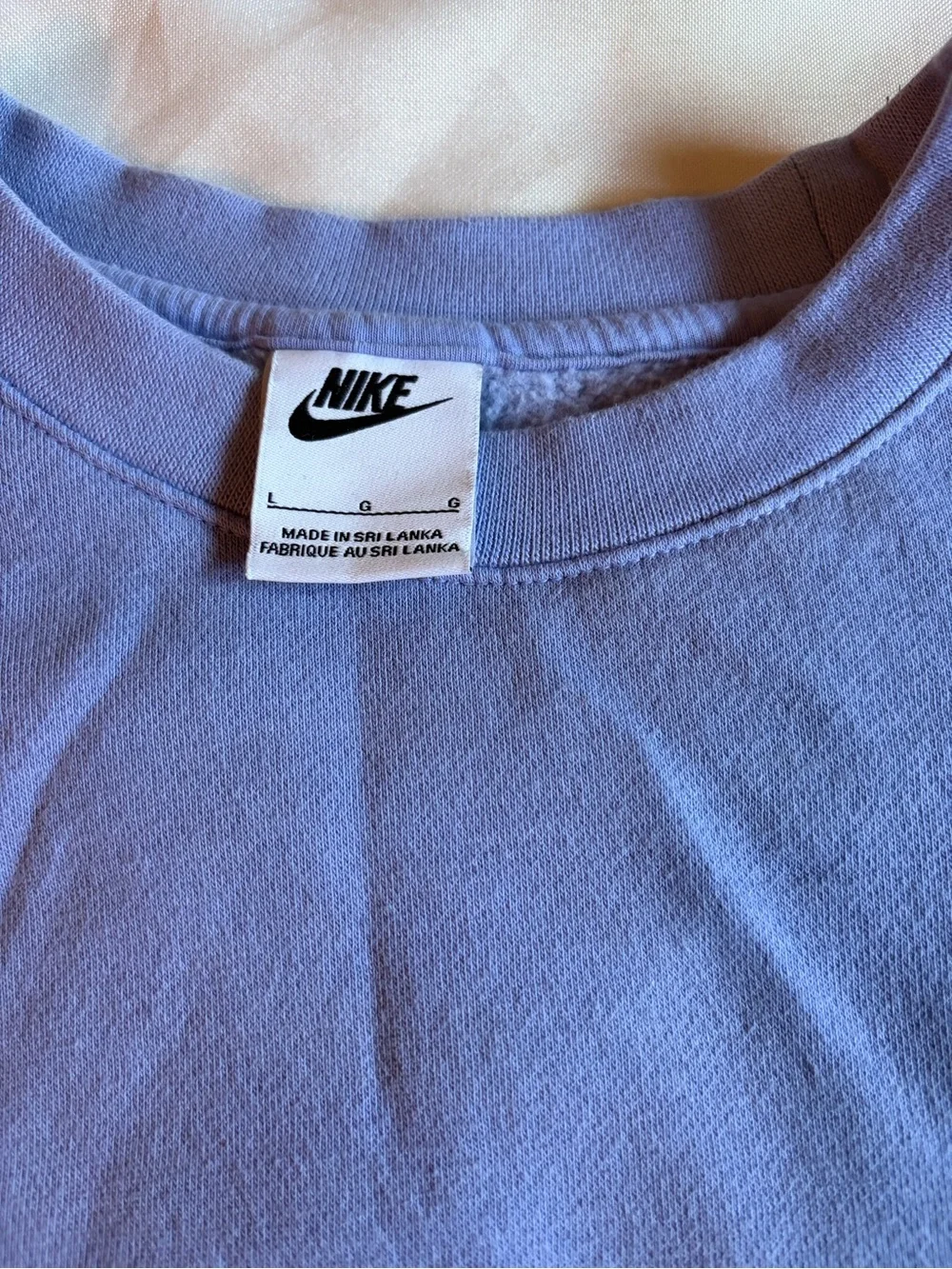 Nike Men's Light Purple Crewneck Sweatshirt